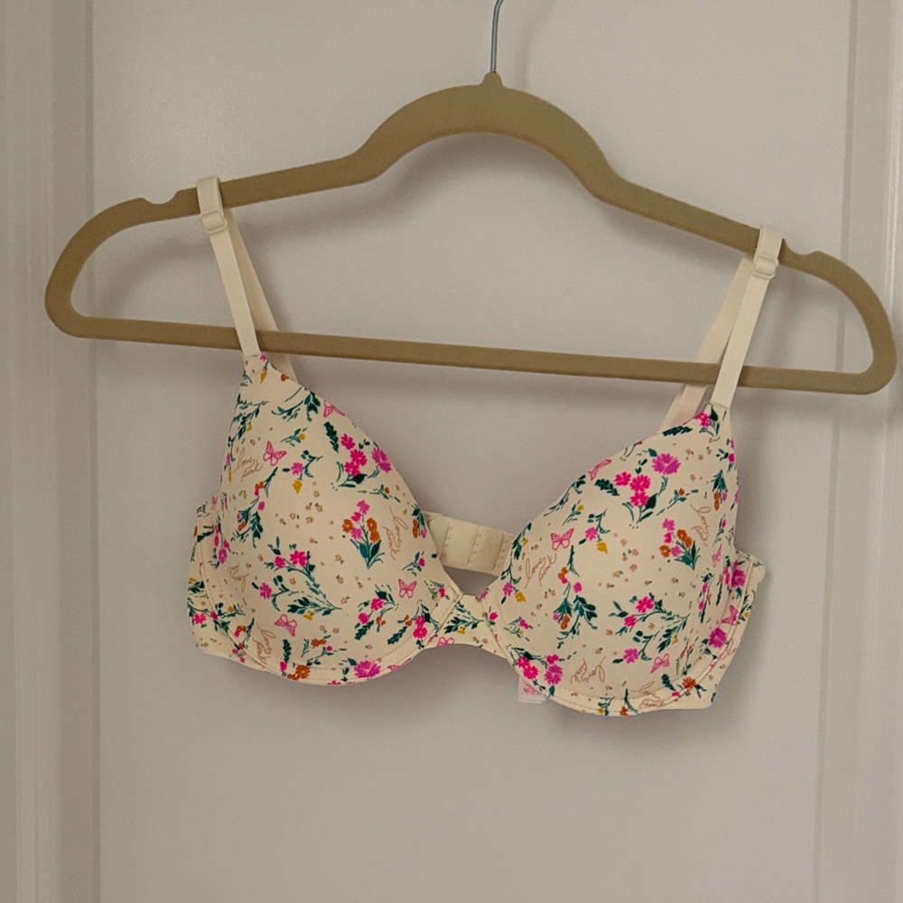 PINK Victoria's Secret Floral Bra